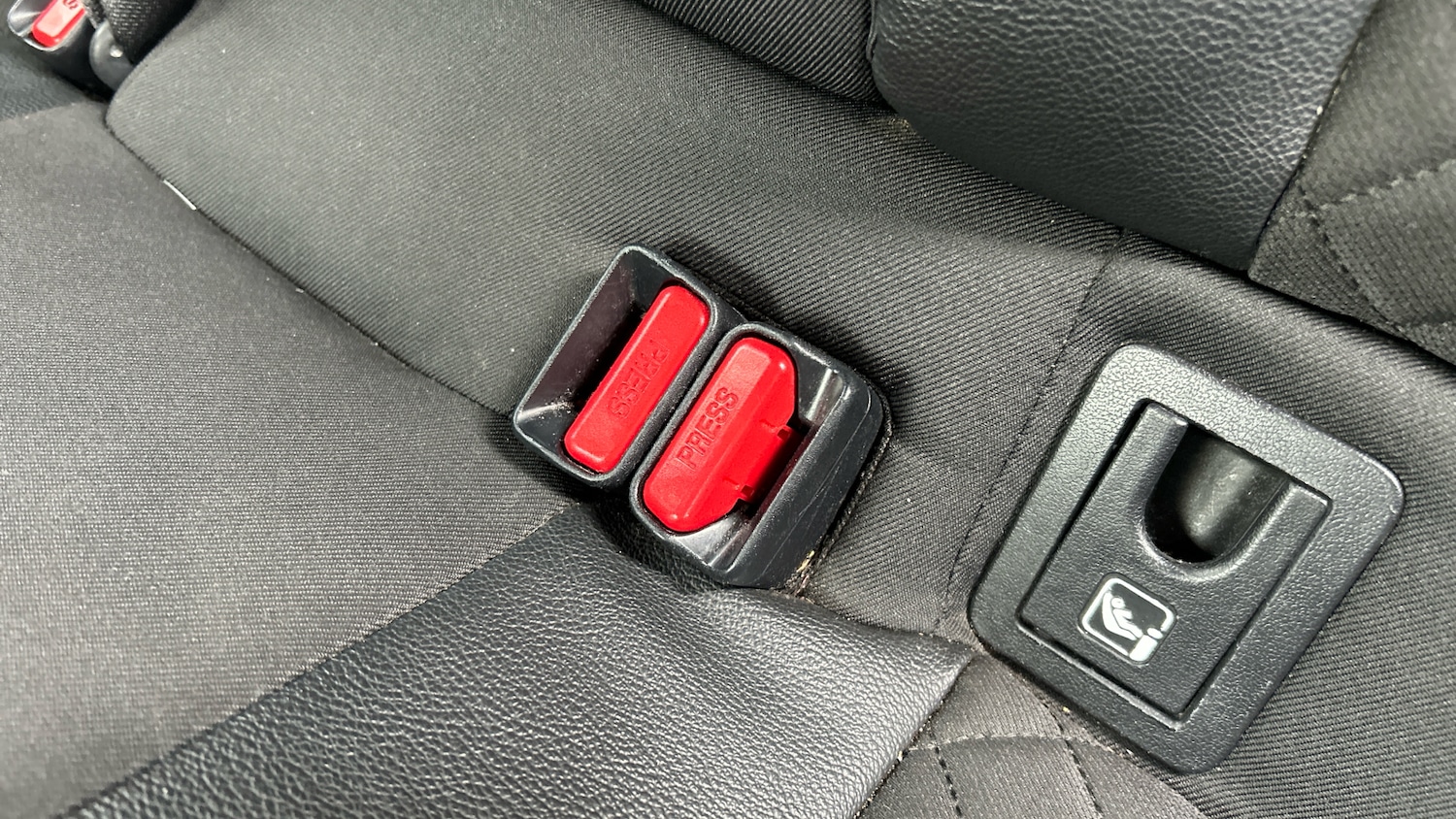 Used Toyota C-HR 2018 for sale - 78111931: Photo 17