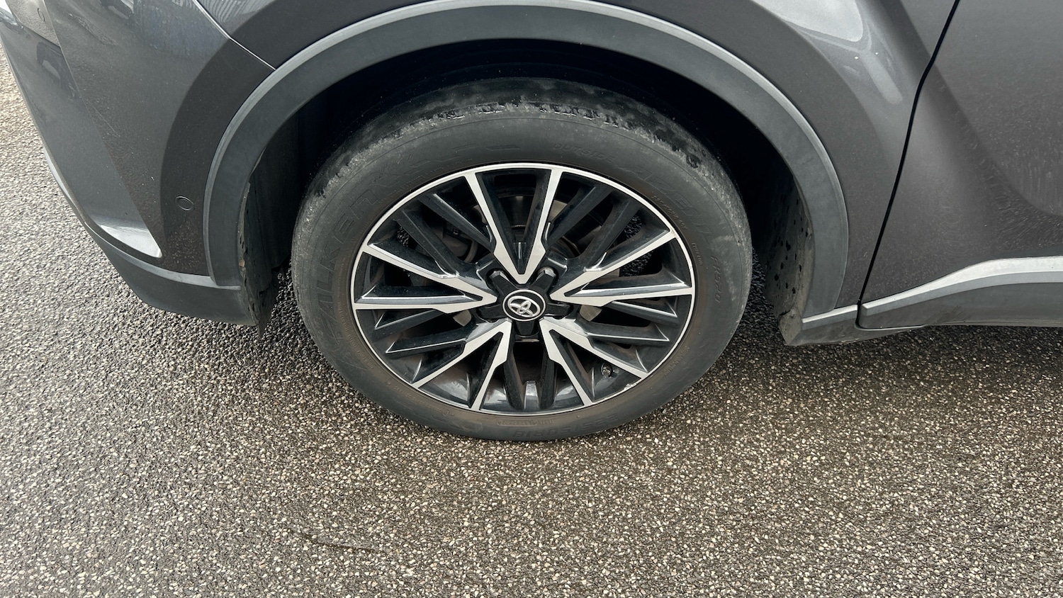 Used Toyota C-HR 2018 for sale - 78111931: Photo 28