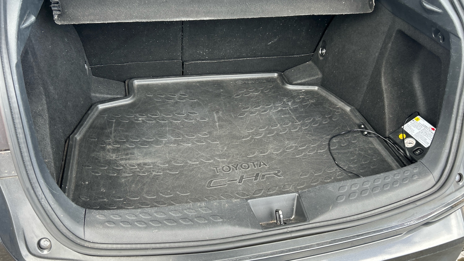 Used Toyota C-HR 2018 for sale - 78111931: Photo 34