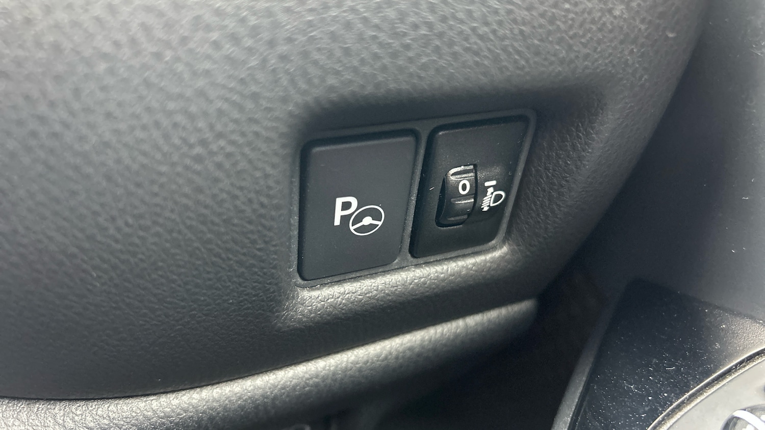 Used Toyota C-HR 2018 for sale - 78111931: Photo 37