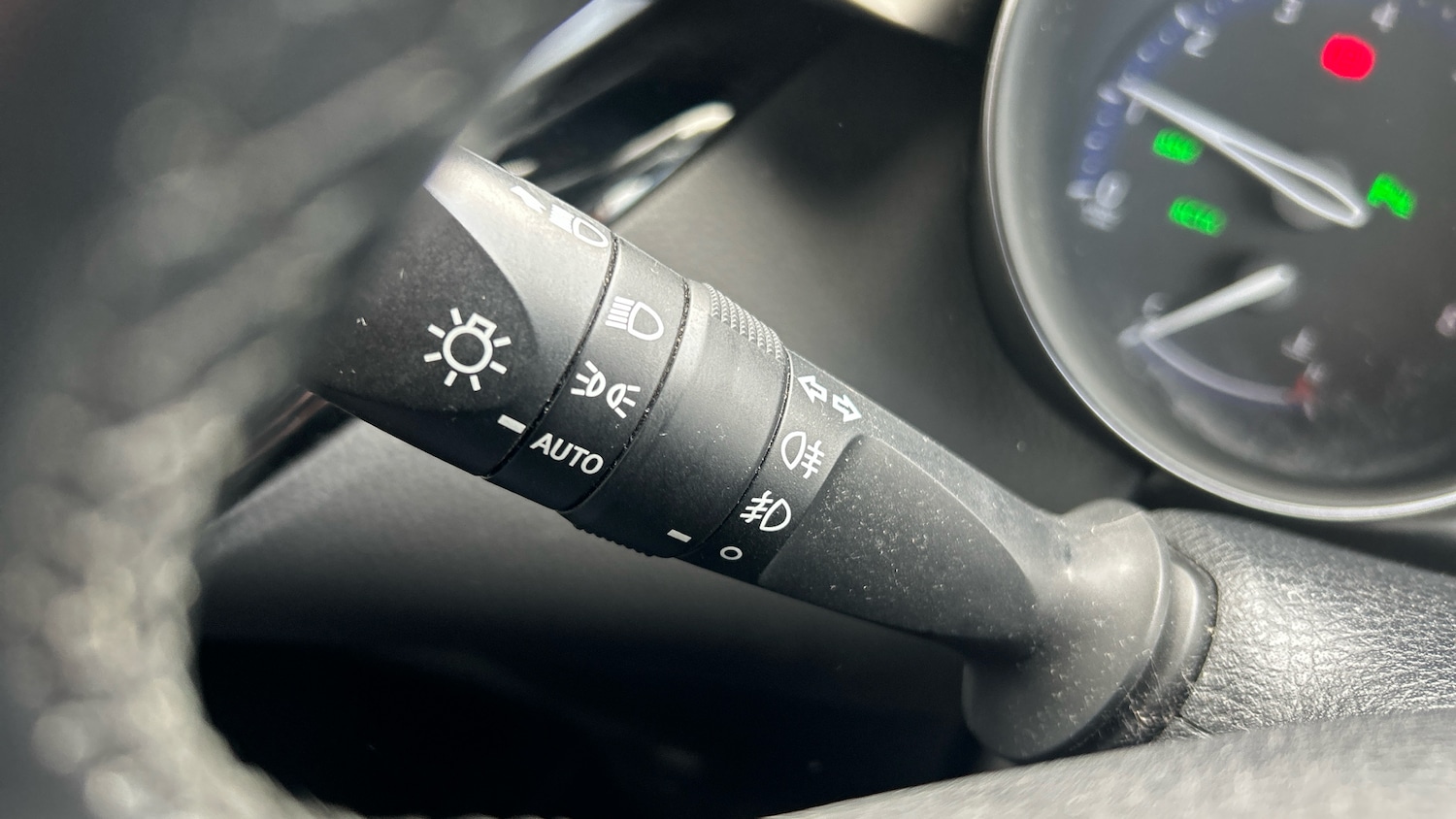 Used Toyota C-HR 2018 for sale - 78111931: Photo 39