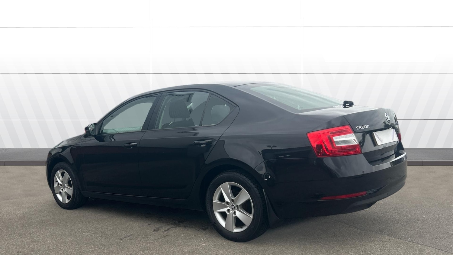 Used Skoda Octavia 2017 for sale - 76117343: Photo 2