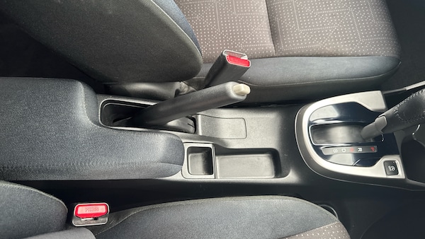 Used Honda Jazz 2016 for sale - 76302094: Photo 27