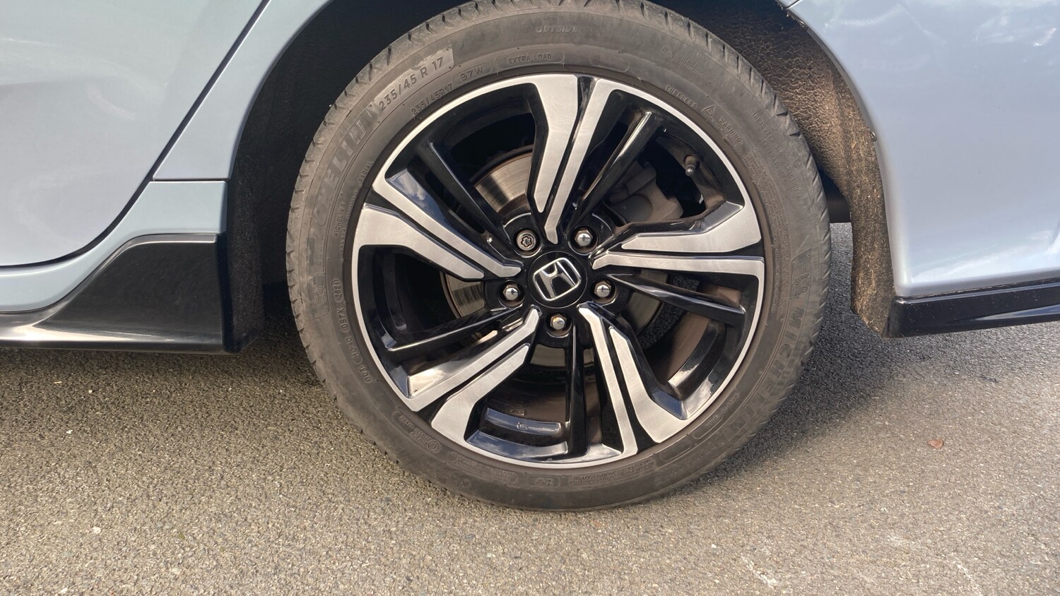 Used Honda Civic 2018 for sale - 77650152: Photo 18