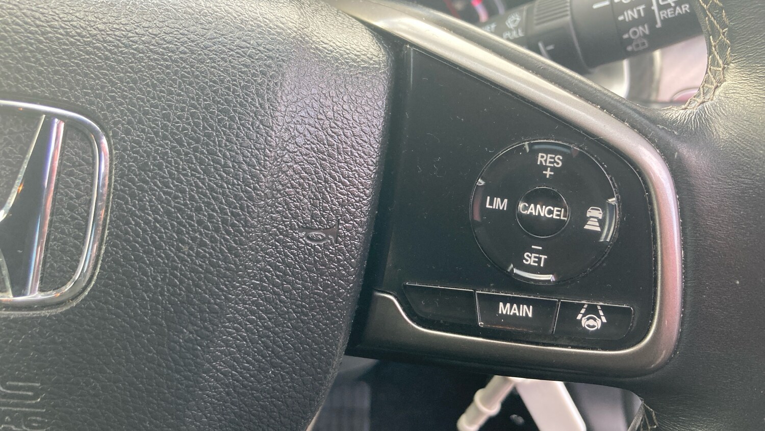 Used Honda Civic 2018 for sale - 77650152: Photo 25