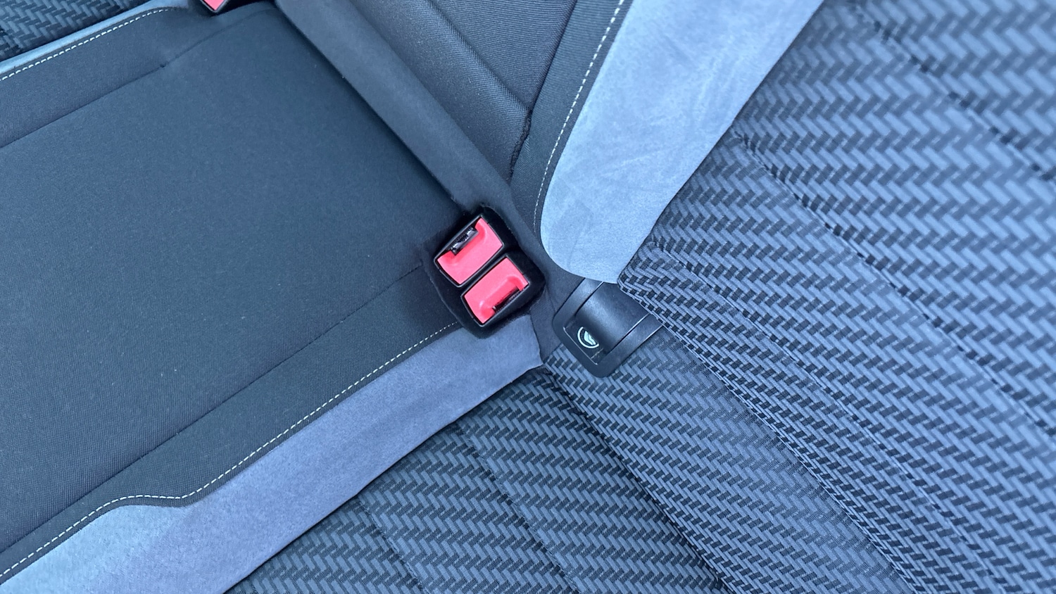 Used Volkswagen Golf 2018 for sale - 76983875: Photo 17