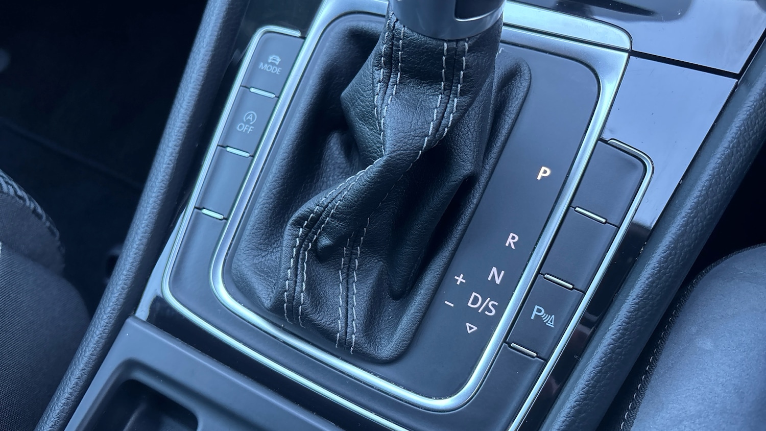 Used Volkswagen Golf 2018 for sale - 76983875: Photo 25