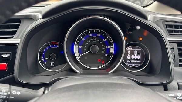 Used Honda Jazz 2015 for sale - 76287129: Photo 11