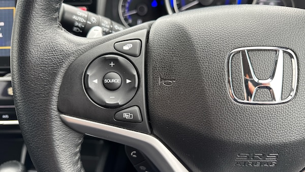 Used Honda Jazz 2015 for sale - 76287129: Photo 14