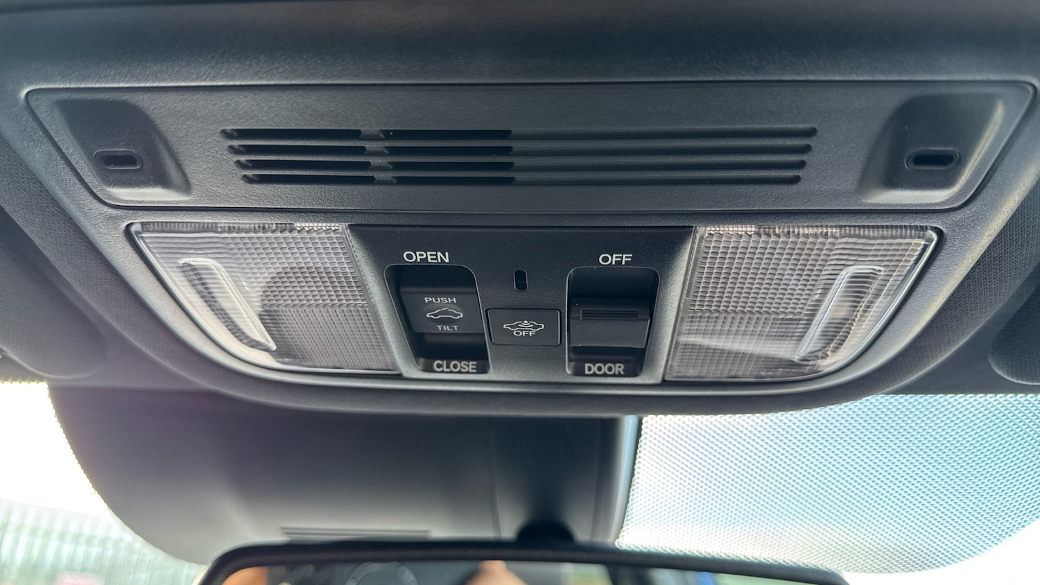 Used Honda Civic 2017 for sale - 76534274: Photo 20