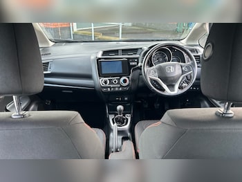 Used Honda Jazz 2019 for sale - 77233556: Photo