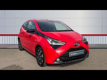 2019 (19) - 1.0 VVT-i X-Trend 5dr Petrol Hatchback