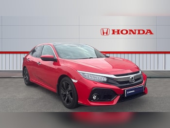 Used Honda Civic 2018 for sale - 76146528: Photo