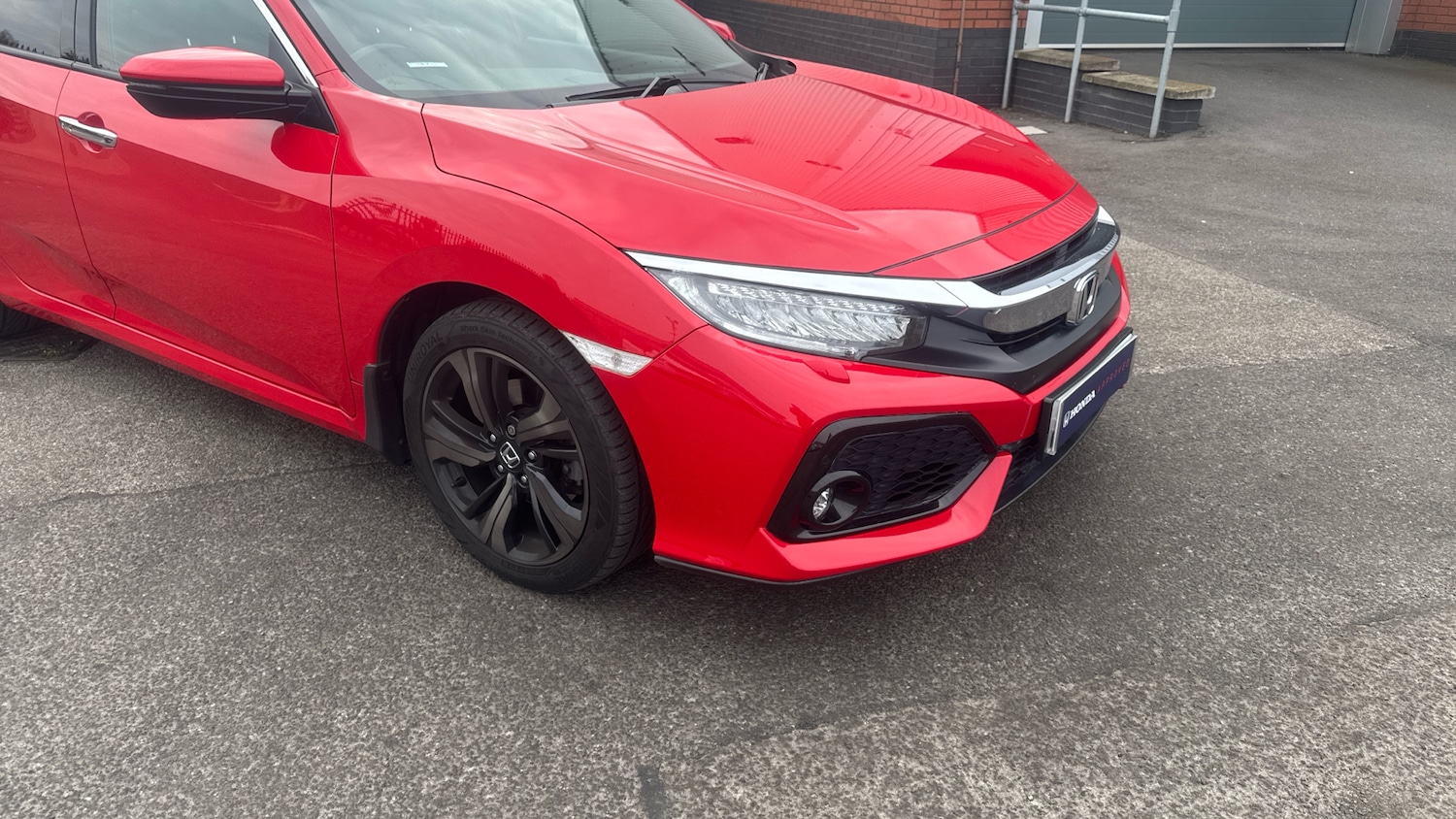 Used Honda Civic 2018 for sale - 76146528: Photo 30