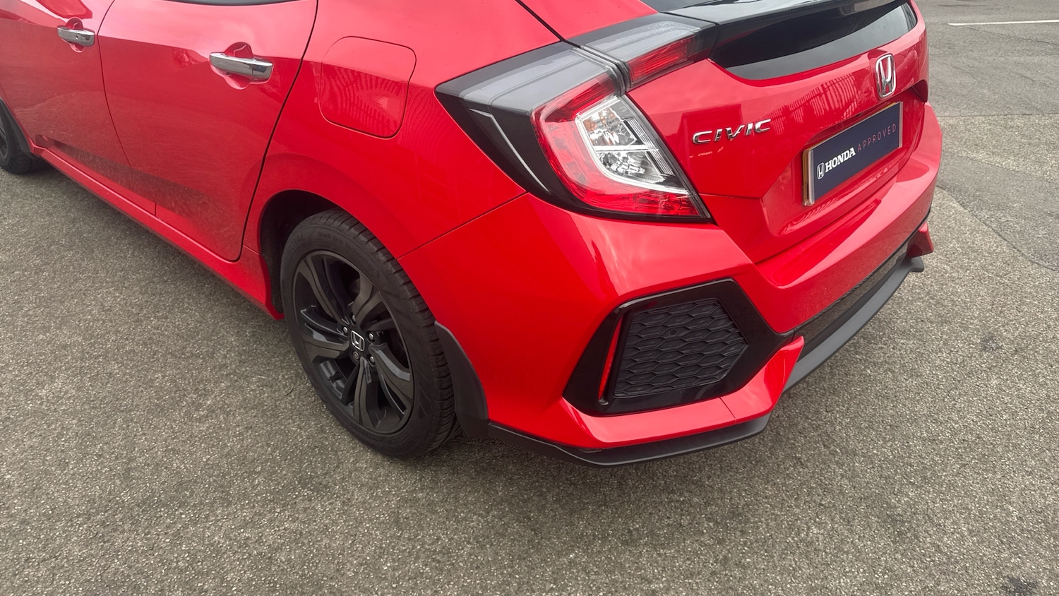 Used Honda Civic 2018 for sale - 76146528: Photo 34