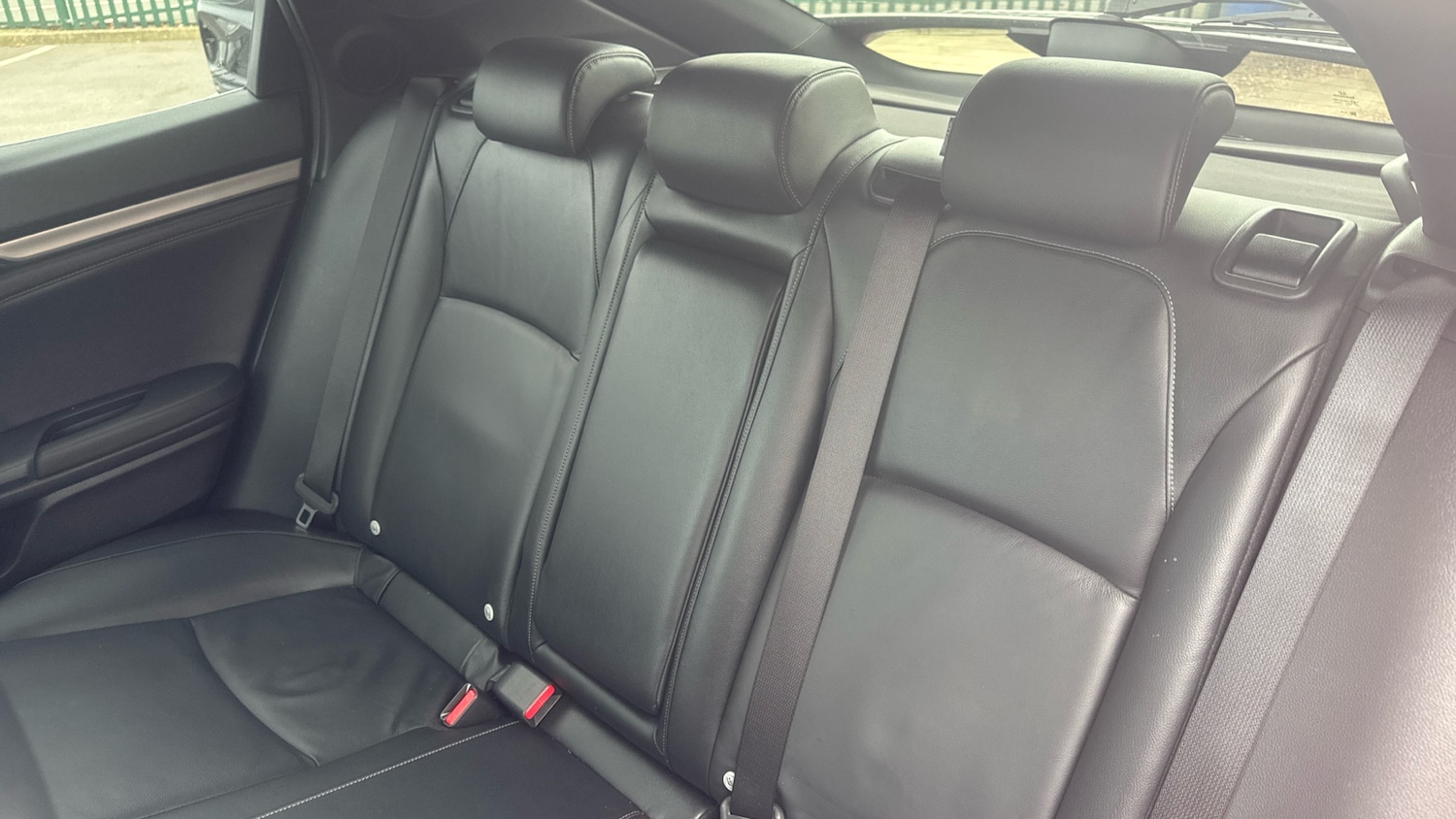 Used Honda Civic 2018 for sale - 76146528: Photo 8