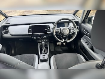 Used Honda Jazz 2024 for sale - 77567587: Photo