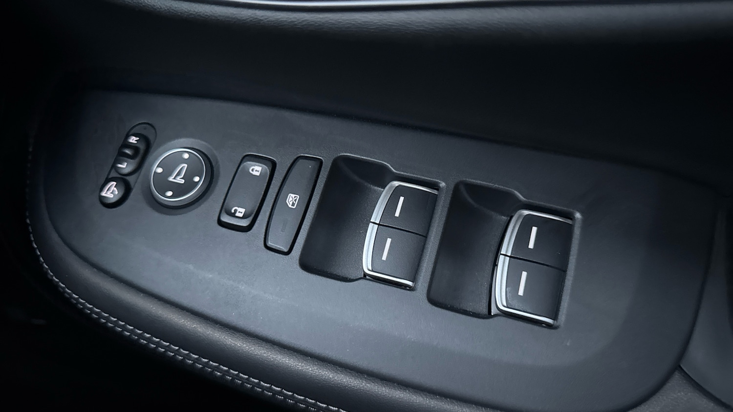 Used Honda ZR-V 2024 for sale - 77063866: Photo 13