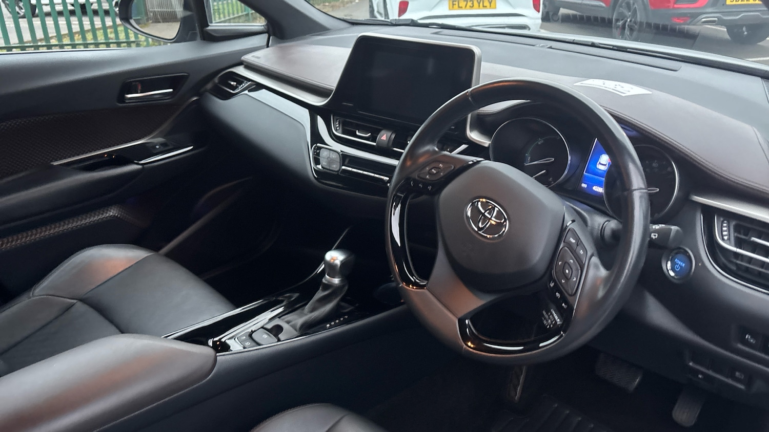 Used Toyota C-HR 2019 for sale - 76302886: Photo 11