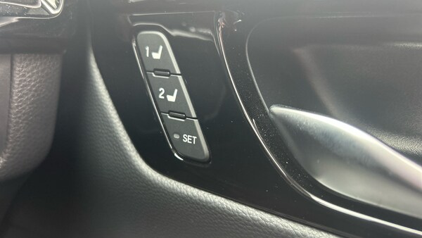 Used Honda CR-V 2025 for sale - 76146525: Photo 32