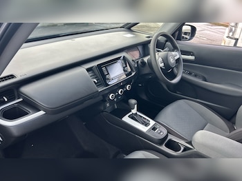 Used Honda Jazz 2023 for sale - 77149178: Photo