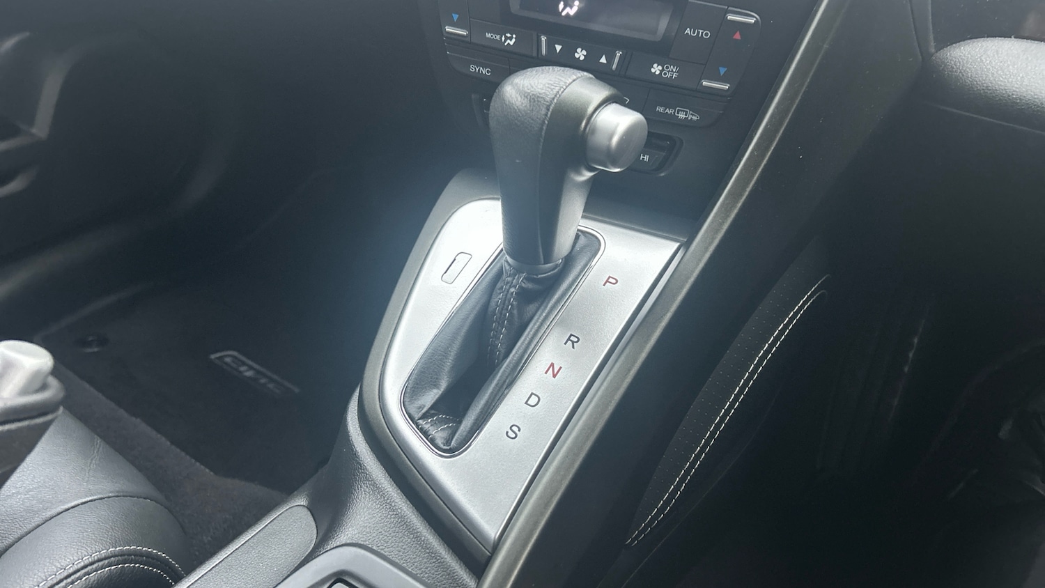 Used Honda Civic 2016 for sale - 76494447: Photo 23