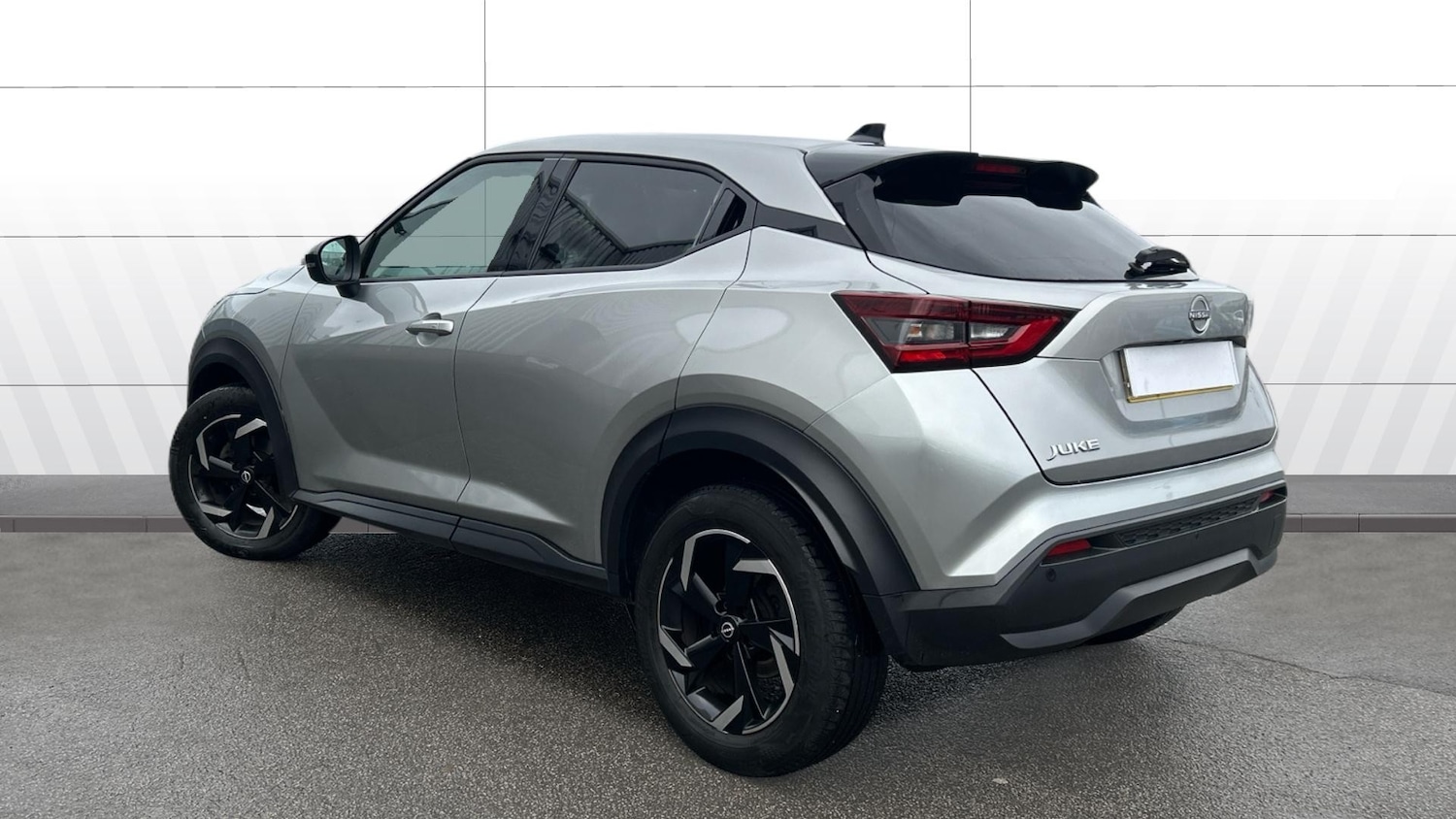 Used Nissan Juke 2023 for sale - 76946720: Photo 2