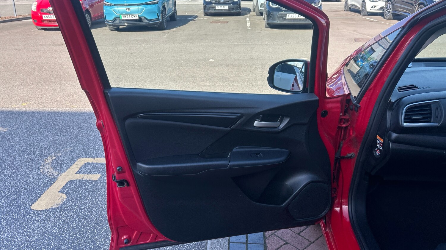 Used Honda Jazz 2018 for sale - 78041749: Photo 37