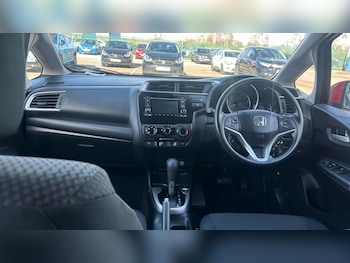 Used Honda Jazz 2018 for sale - 78041749: Photo