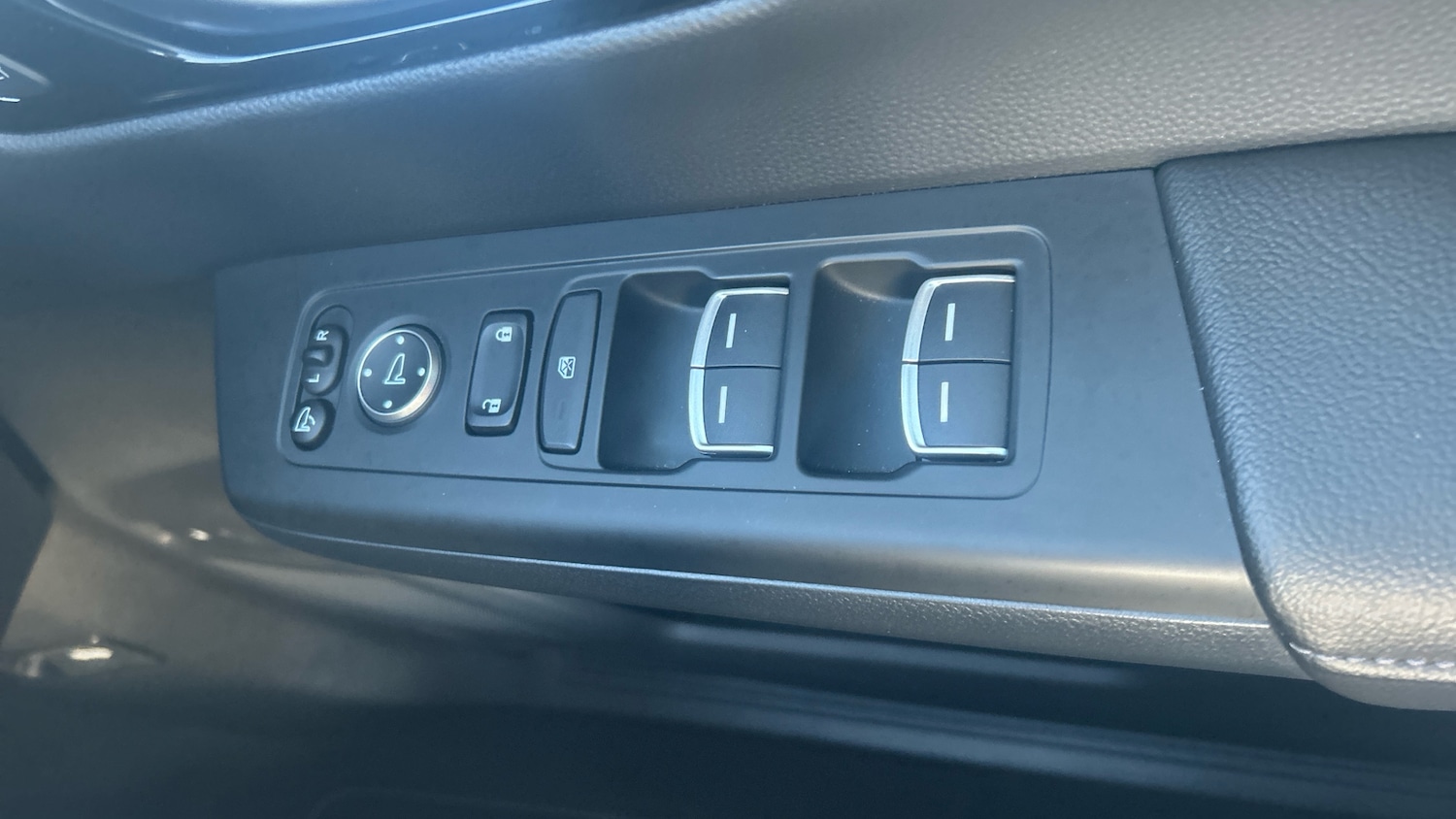 Used Honda CR-V 2025 for sale - 77834249: Photo 20