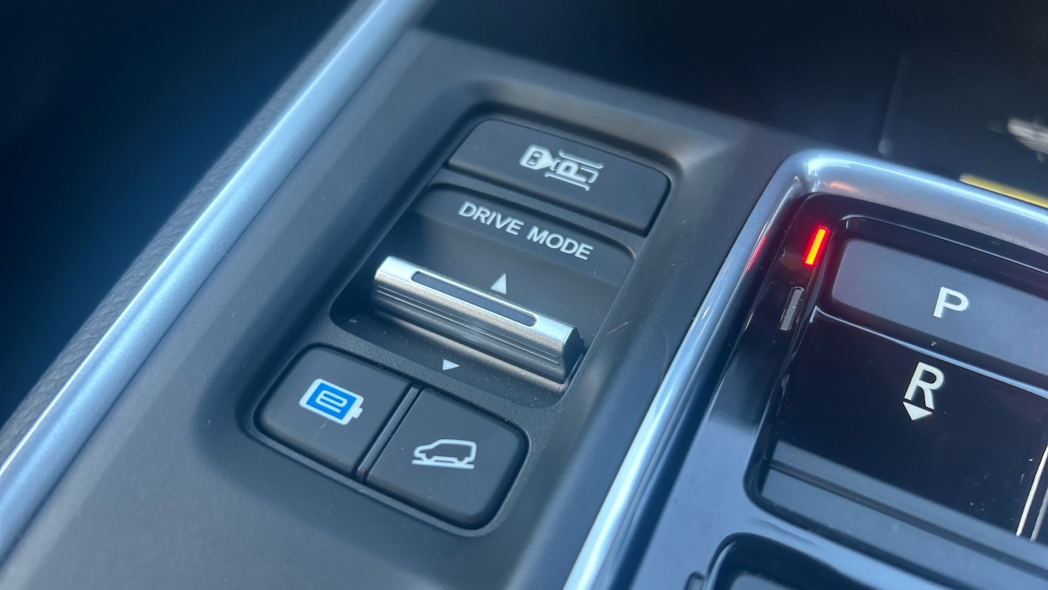 Used Honda CR-V 2025 for sale - 77834249: Photo 30