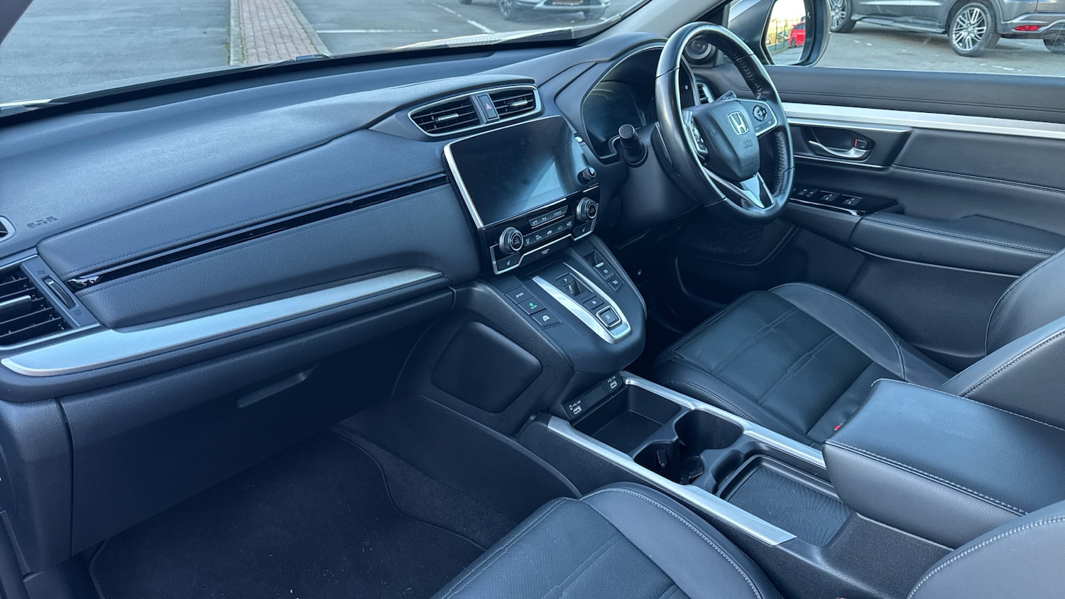 Used Honda CR-V 2022 for sale - 77124004: Photo 2