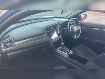 Used Honda Civic 2019 for sale - 76694196: Photo