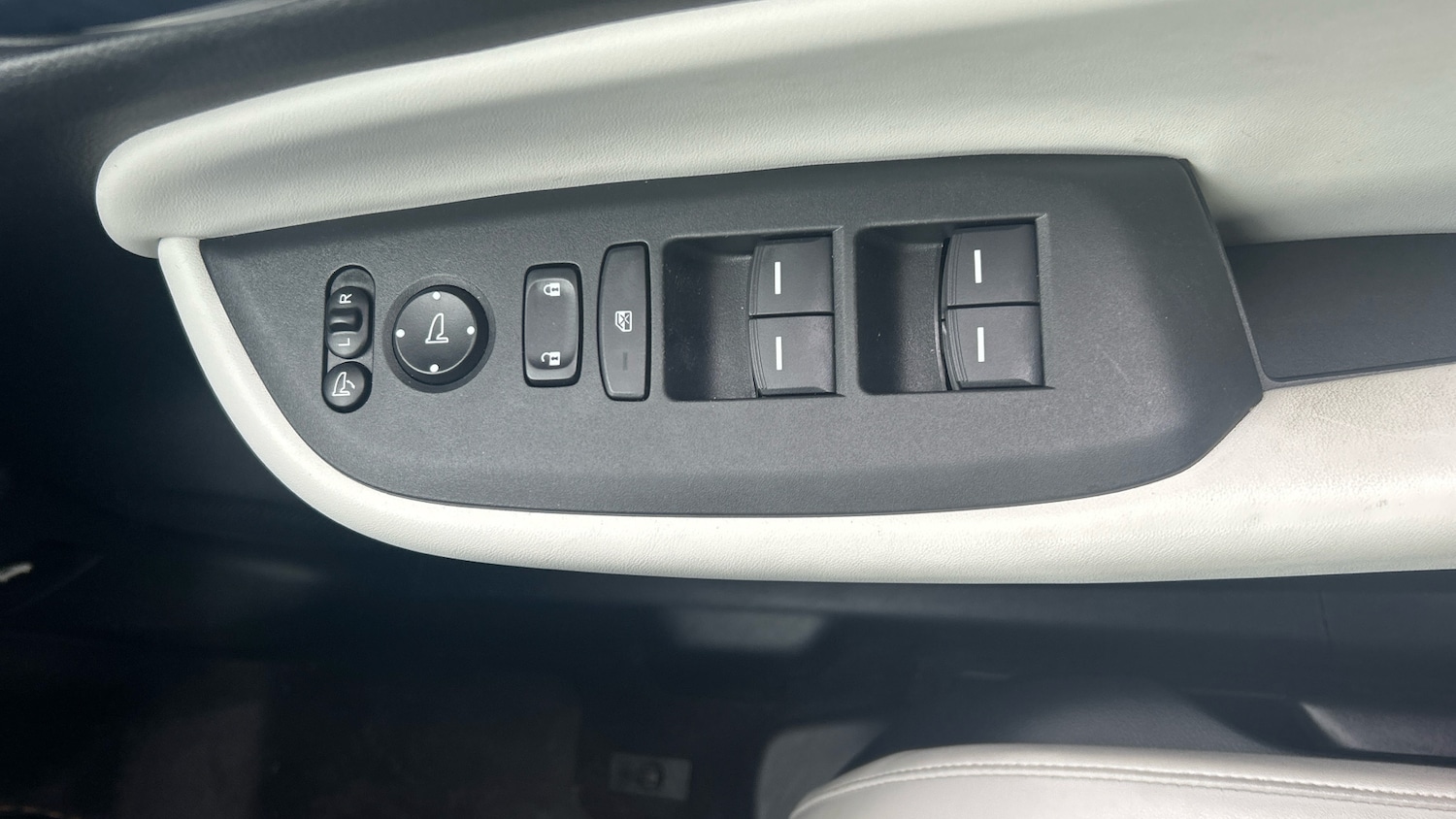 Used Honda Jazz 2022 for sale - 76428605: Photo 19