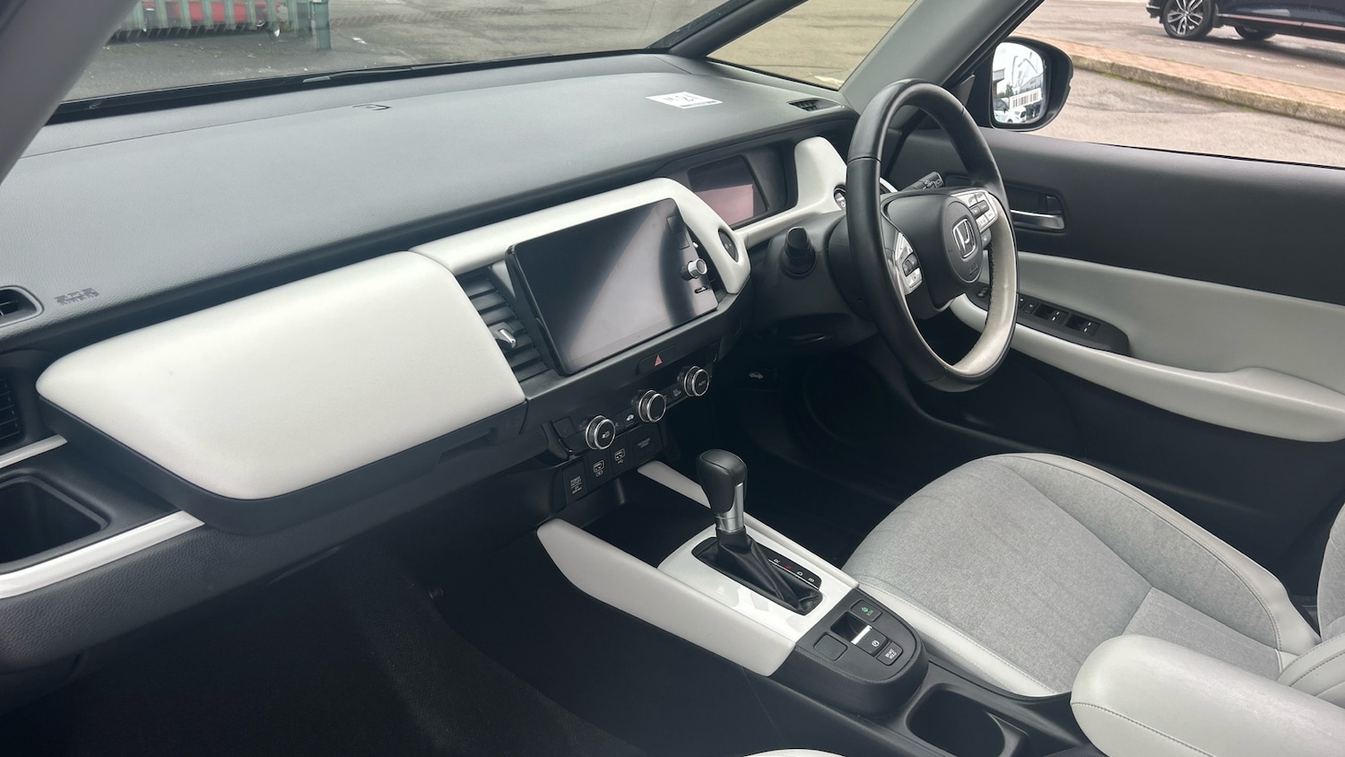 Used Honda Jazz 2022 for sale - 76428605: Photo 2