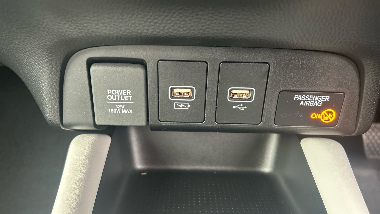 Used Honda Jazz 2022 for sale - 76428605: Photo 26