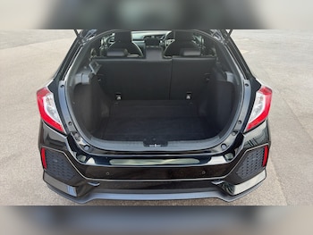 Used Honda Civic 2017 for sale - 79251590: Photo