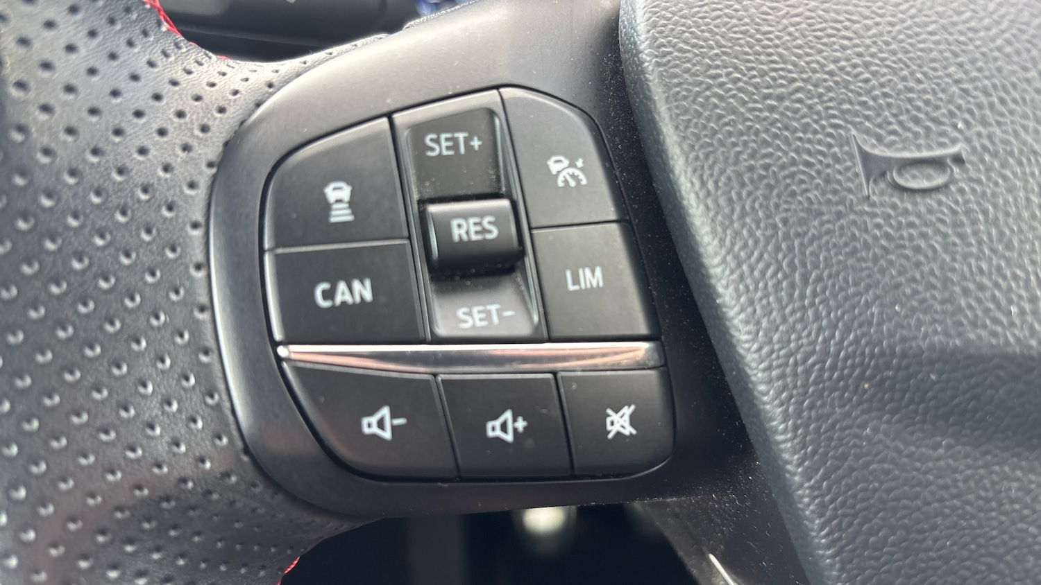 Used Ford Puma 2020 for sale - 76104650: Photo 24