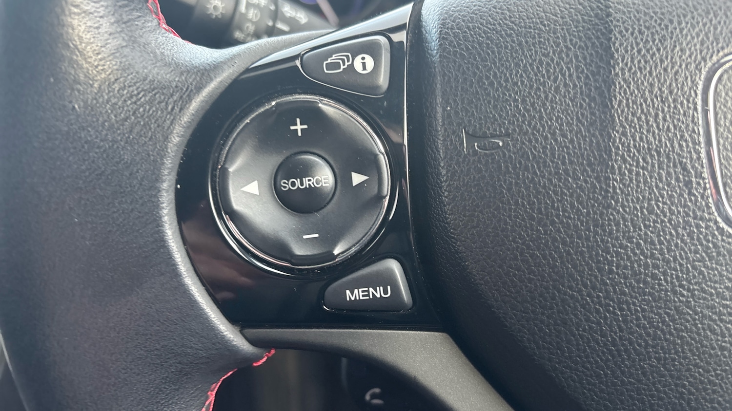 Used Honda Civic 2017 for sale - 76881566: Photo 21