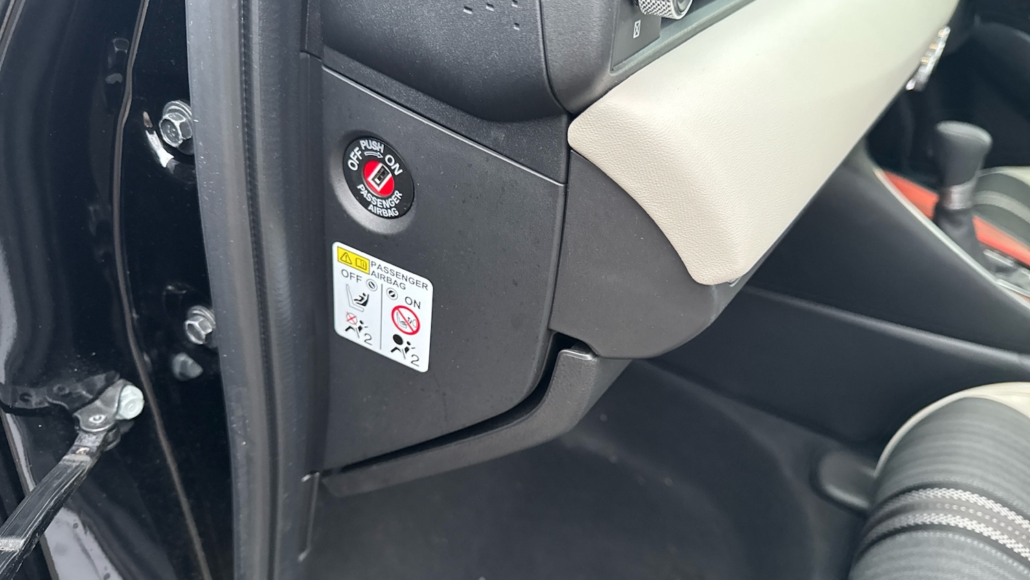 Used Honda HR-V 2024 for sale - 77616577: Photo 32