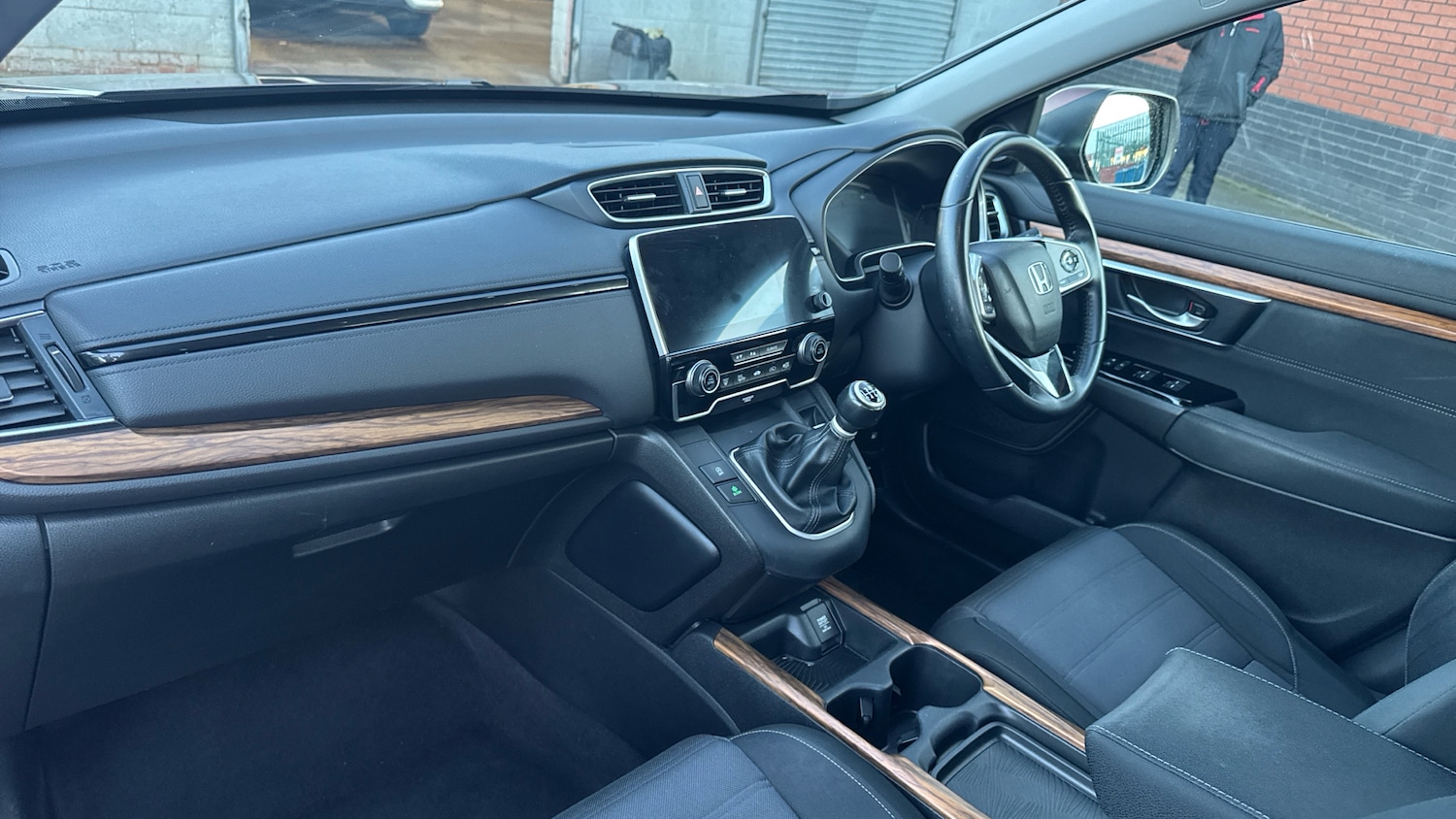 Used Honda CR-V 2020 for sale - 76946721: Photo 2