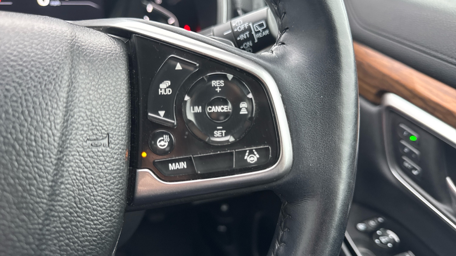 Used Honda CR-V 2019 for sale - 77300970: Photo 13