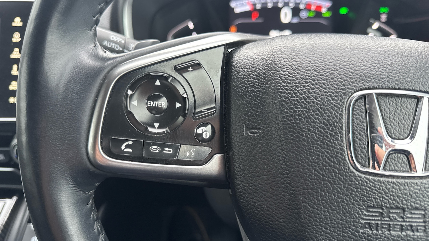 Used Honda CR-V 2019 for sale - 77300970: Photo 14