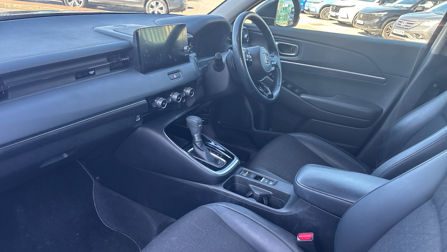 Used Honda HR-V 2022 for sale - 78067384: Photo 2