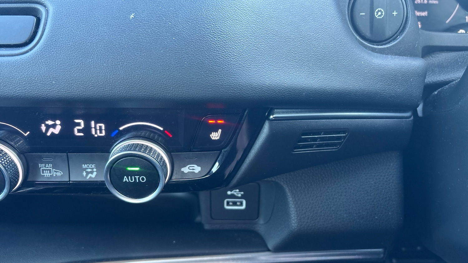 Used Honda HR-V 2022 for sale - 78067384: Photo 23