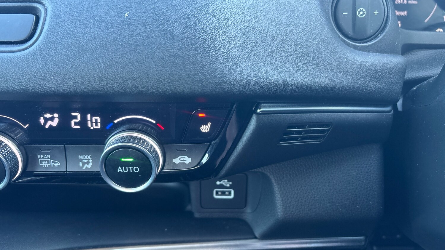 Used Honda HR-V 2022 for sale - 78067384: Photo 24