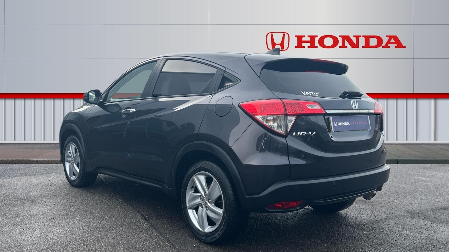 Used Honda HR-V 2018 for sale - 77233555: Photo 3