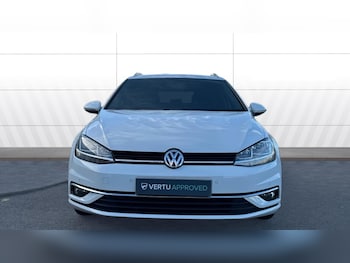 Used Volkswagen Golf 2018 for sale - 76494449: Photo