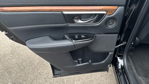 Used Honda CR-V 2019 for sale - 76302899: Photo 33