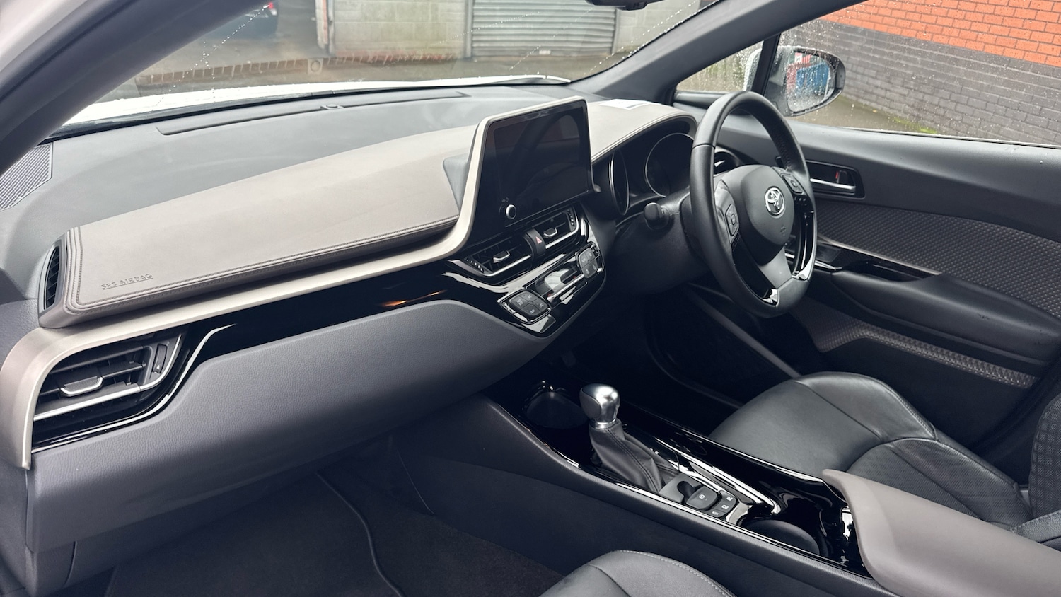 Used Toyota C-HR 2023 for sale - 77449451: Photo 9